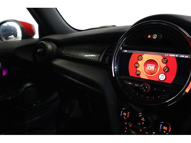 ＭＩＮＩ ジョンクーパーワークス　ＭＩＮＩ認定中古車　カメラパッケージ　１８インチアルミ　レッドルーフ　アクティブクルーズコントロール（35枚目）