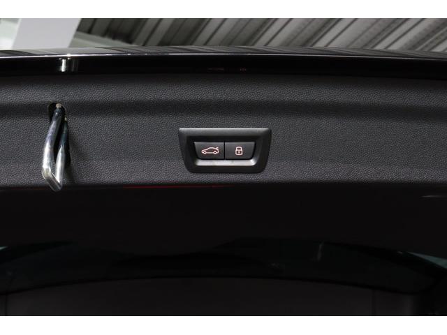ＭＩＮＩ クーパーＤ　クロスオーバーオール４　クラシックトリム　ＭＩＮＩ認定中古車　衝突被害軽減ブレーキ　アクティブクルーズコントロール　ユニオンジャックテールライト　シートヒーター　電動リアゲート　タッチパネルナビゲーションシステム　前後センサー付きバックカメラ（7枚目）