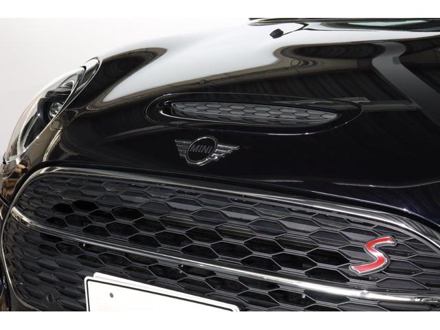 ＭＩＮＩ クーパーＳ　クラブマン　クラシック・トリム　ＭＩＮＩ認定中古車　アクティブ・クルーズ・コントロール（ＡＣＣ）ＬＥＤヘッドライト　衝突軽減ブレーキ　アップル・カープレイ（ＡＰＰＬＥ　ＣＡＲ　ＰＬＡＹ）スマートキー　前後バンパーセンサー（7枚目）