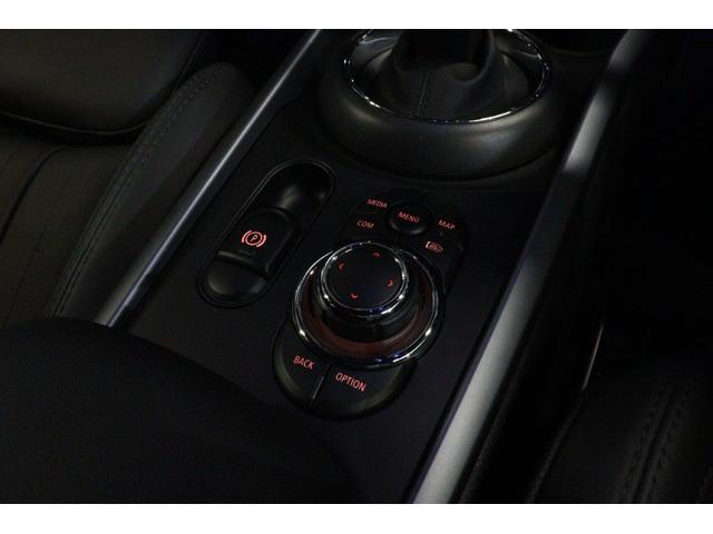 ＭＩＮＩ クーパーＳ　クラブマン　クラシック・トリム　ＭＩＮＩ認定中古車　アクティブ・クルーズ・コントロール（ＡＣＣ）ＬＥＤヘッドライト　衝突軽減ブレーキ　アップル・カープレイ（ＡＰＰＬＥ　ＣＡＲ　ＰＬＡＹ）スマートキー　前後バンパーセンサー（30枚目）