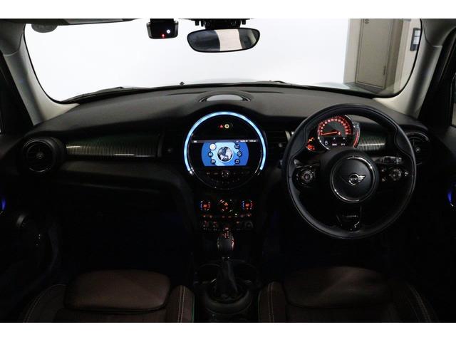 ＭＩＮＩ クーパーＤ　クーパーＤ（５名）　ＭＩＮＩ認定中古車　６０ｔｈアニバーサリー・エディション（15枚目）