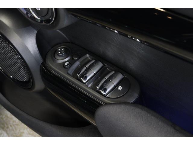 ＭＩＮＩ クーパーＤ　クーパーＤ（５名）　ＭＩＮＩ認定中古車　６０ｔｈアニバーサリー・エディション（23枚目）