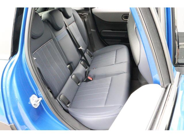 ＭＩＮＩ クーパーＣ　フェイバリット・トリム　ＭＩＮＩ認定中古車（9枚目）