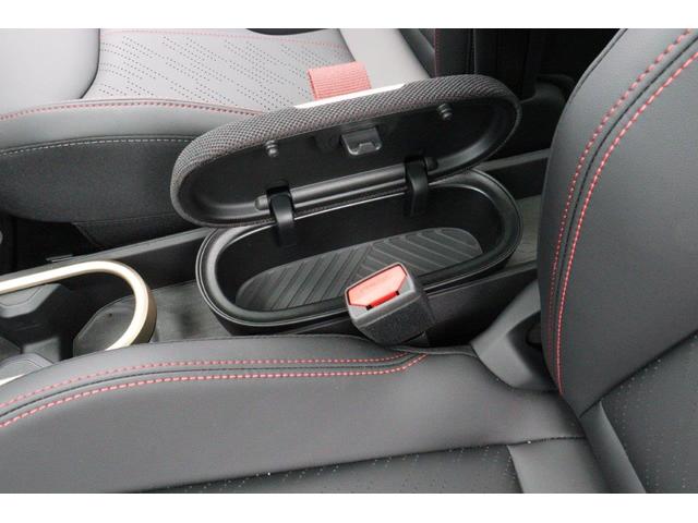 ＭＩＮＩ ＪＣＷ　Ｅ　ジョン・クーパー・ワークス・トリム　ＭＩＮＩ認定中古車（29枚目）