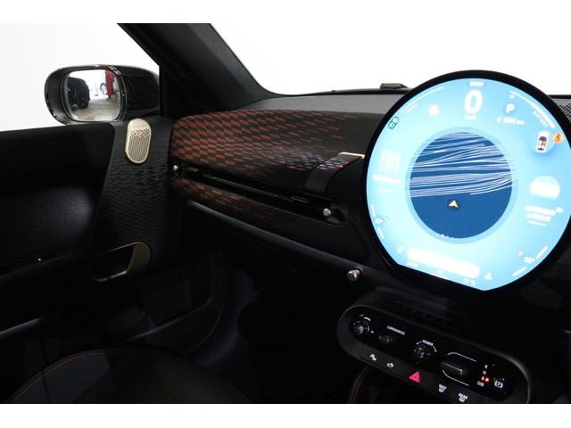 ＭＩＮＩ ＪＣＷ　Ｅ　ジョン・クーパー・ワークス・トリム　ＭＩＮＩ認定中古車（32枚目）