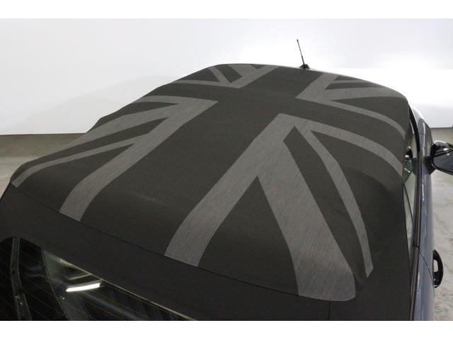 MINI クーパーC コンバーチブル フェイバリット・トリム MINI認定中古車 Mパッケージ 18インチアルミ(14枚目)