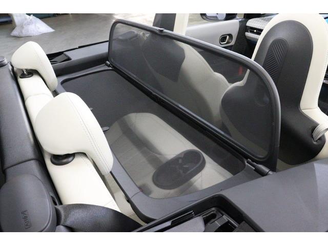 MINI クーパーC コンバーチブル フェイバリット・トリム MINI認定中古車 Mパッケージ 18インチアルミ(19枚目)