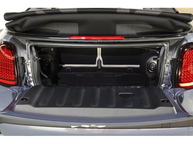 MINI クーパーC コンバーチブル フェイバリット・トリム MINI認定中古車 Mパッケージ 18インチアルミ(54枚目)