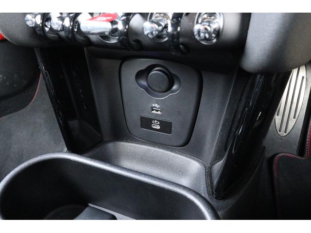 MINI JCW プレミアムプラスパッケージ JCWトリム MINI認定中古車(32枚目)