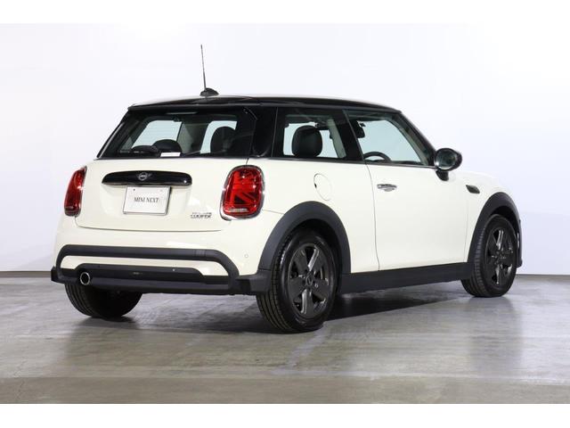 ＭＩＮＩ クーパー　プレミアムプラスパッケージクラシックトリム　ＭＩＮＩ認定中古車（5枚目）
