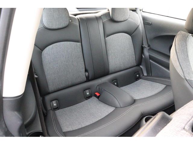 ＭＩＮＩ クーパー　プレミアムプラスパッケージクラシックトリム　ＭＩＮＩ認定中古車（12枚目）