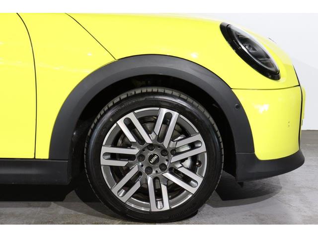ＭＩＮＩ クーパーＣ　クラシック・トリム　ＭＩＮＩ認定中古車（5枚目）