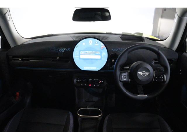 ＭＩＮＩ クーパーＣ　クラシック・トリム　ＭＩＮＩ認定中古車（16枚目）