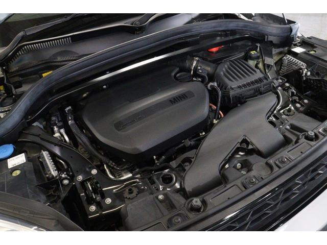 ＭＩＮＩ クーパーＳＤ　クロスオーバー　オール４　ＭＩＮＩ認定中古車（6枚目）