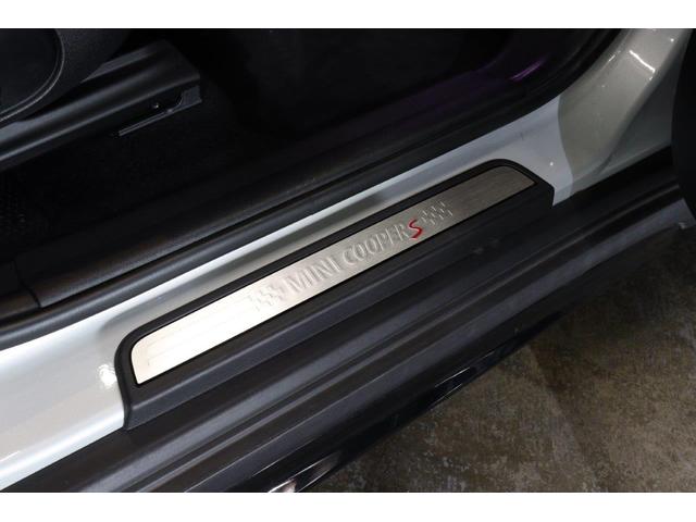 ＭＩＮＩ クーパーＳＤ　クロスオーバー　オール４　ＭＩＮＩ認定中古車（40枚目）