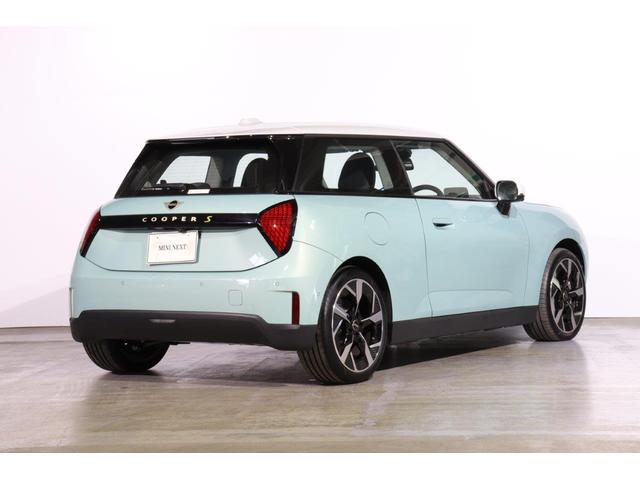 MINI クーパーSE クラシック・トリム MINI認定中古車(5枚目)