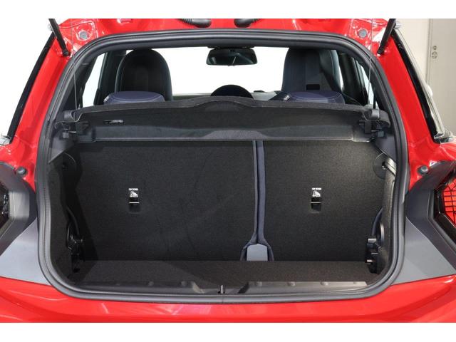 MINI クーパーC フェイバリット・トリム MINI認定中古車(6枚目)