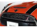 ＭＩＮＩ クーパーＳ　ＭＩＮＩ認定中古車　ペッパーパッケージ　カメラパッケージ　ＳＴＵＤＩＯ　ＳＴＹＬＥ　１７インチアルミ　アームレスト　ＡＣＣ　衝突軽減ブレーキ　ＬＥＤヘッドライト　ＢＬＵＥＴＯＯＴＨ（4枚目）