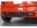 クーパーＳ　ＭＩＮＩ認定中古車　ペッパーパッケージ　カメラパッケージ　ＳＴＵＤＩＯ　ＳＴＹＬＥ　１７インチアルミ　アームレスト　ＡＣＣ　衝突軽減ブレーキ　ＬＥＤヘッドライト　ＢＬＵＥＴＯＯＴＨ（10枚目）