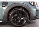 ＭＩＮＩ クーパーＤクロスオーバファーストＰクラシックトリム　ＭＩＮＩ認定中古車　クロスシート　フロント・シートヒーターＬＥＤヘッドライト　アクティブ・クルーズコントロール（ＡＣＣ）ＭＩＮＩ・純正ナビゲーション　前後バンパーセンサー　リアビュー・カメラ（5枚目）