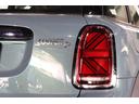 クーパーＤクロスオーバファーストＰクラシックトリム　ＭＩＮＩ認定中古車　クロスシート　フロント・シートヒーターＬＥＤヘッドライト　アクティブ・クルーズコントロール（ＡＣＣ）ＭＩＮＩ・純正ナビゲーション　前後バンパーセンサー　リアビュー・カメラ（18枚目）