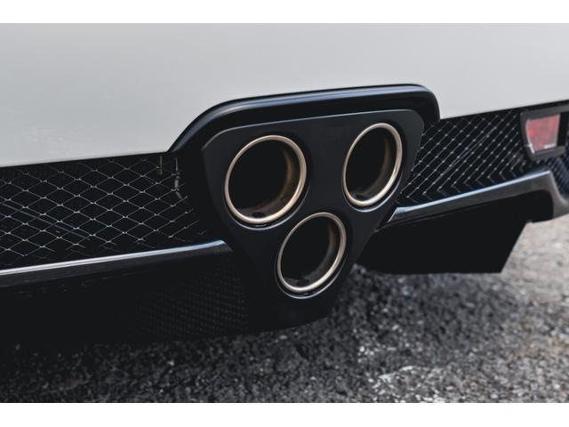 ＬＦＡ ニュルブルクリンク・パッケージ　世界限定５０台　右ハンドル　ディーラー車　ワンオーナー　１２ヶ月点検＆フルメンテナンス済（16枚目）