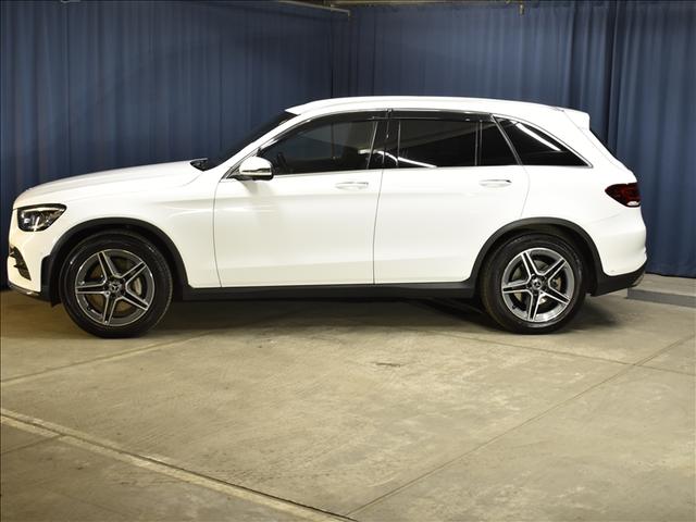 ＧＬＣ ＧＬＣ２２０　ｄ　４マチック　ＡＭＧライン　Ｂｌｕｅｔｏｏｔｈ接続　ＥＴＣ　ＬＥＤヘッドライト　ＴＶ　アイドリングストップ　クルーズコントロール　コネクテッド機能　シートヒーター　ナビ　バックモニター　パワーシート　横滑り防止装置（3枚目）