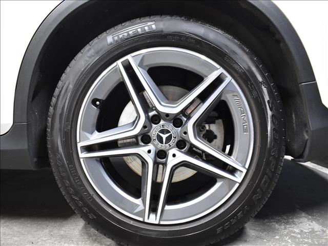 ＧＬＣ ＧＬＣ２２０　ｄ　４マチック　ＡＭＧライン　Ｂｌｕｅｔｏｏｔｈ接続　ＥＴＣ　ＬＥＤヘッドライト　ＴＶ　アイドリングストップ　クルーズコントロール　コネクテッド機能　シートヒーター　ナビ　バックモニター　パワーシート　横滑り防止装置（11枚目）