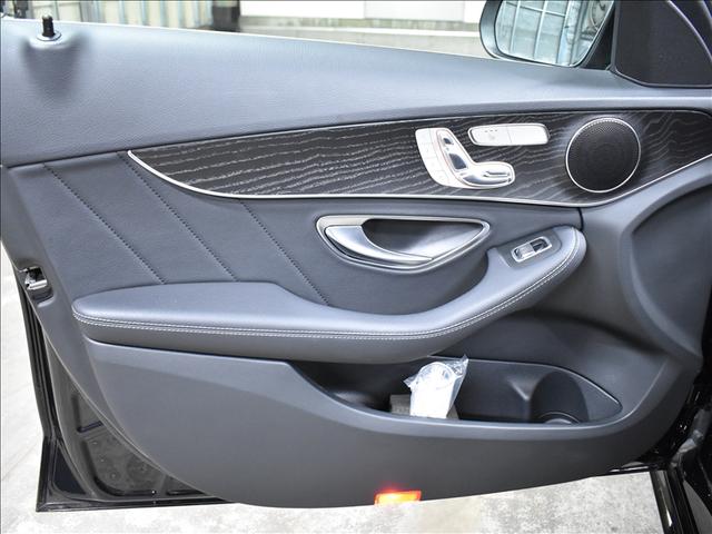 Ｃクラスステーションワゴン Ｃ２００　４マチック　ステーションワゴン　ローレウスエディション　スポーツプラスパッケージ　レーダーセーフティパッケージ　Ｂｌｕｅｔｏｏｔｈ接続　ＥＴＣ　ＬＥＤヘッドライト　ＴＶ　アイドリングストップ　クルーズコントロール　コネクテッド機能（21枚目）