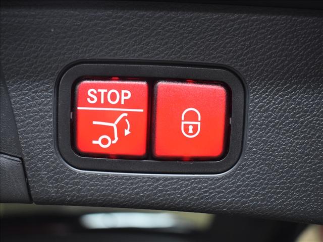 Ｃクラスステーションワゴン Ｃ２００　４マチック　ステーションワゴン　ローレウスエディション　スポーツプラスパッケージ　レーダーセーフティパッケージ　Ｂｌｕｅｔｏｏｔｈ接続　ＥＴＣ　ＬＥＤヘッドライト　ＴＶ　アイドリングストップ　クルーズコントロール　コネクテッド機能（36枚目）