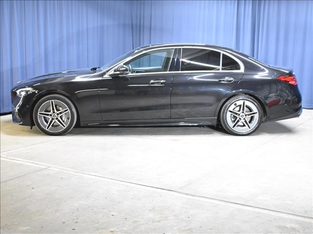 Ｃクラス Ｃ２００　４マチック　アバンギャルド　ＡＭＧライン　リアアクスルステアリング　ベーシックパッケージ　Ｂｌｕｅｔｏｏｔｈ接続　ＥＴＣ　ＬＥＤヘッドライト　ＴＶ　アイドリングストップ　クルーズコントロール　コネクテッド機能　サンルーフ・ガラスルーフ（5枚目）