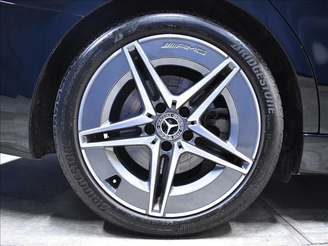 Ｃクラス Ｃ２００　４マチック　アバンギャルド　ＡＭＧライン　リアアクスルステアリング　ベーシックパッケージ　Ｂｌｕｅｔｏｏｔｈ接続　ＥＴＣ　ＬＥＤヘッドライト　ＴＶ　アイドリングストップ　クルーズコントロール　コネクテッド機能　サンルーフ・ガラスルーフ（13枚目）