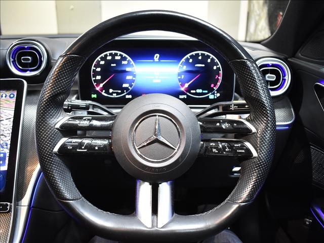 Ｃクラス Ｃ２００　４マチック　アバンギャルド　ＡＭＧライン　リアアクスルステアリング　ベーシックパッケージ　Ｂｌｕｅｔｏｏｔｈ接続　ＥＴＣ　ＬＥＤヘッドライト　ＴＶ　アイドリングストップ　クルーズコントロール　コネクテッド機能　サンルーフ・ガラスルーフ（18枚目）