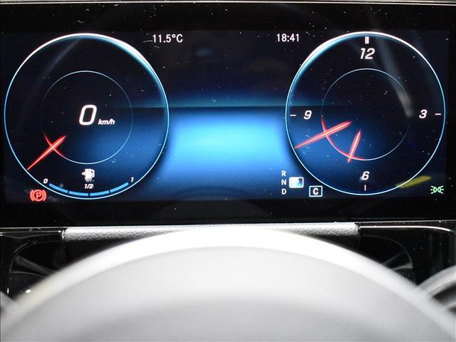 GLAクラス GLA200 d 4マチック AMGライン AMGレザーエクスクルーシブパッケージ ナビゲーションパッケージ アドバンスドパッケージ Bluetooth接続 ETC LEDヘッドライト TV アイドリングストップ クルーズコントロール(22枚目)