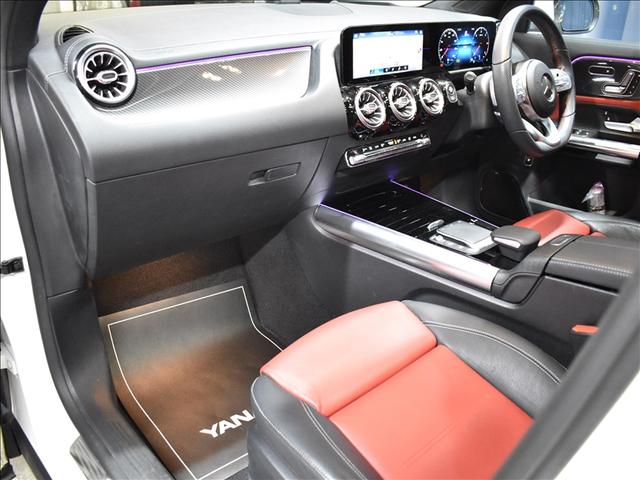 GLAクラス GLA200 d 4マチック AMGライン AMGレザーエクスクルーシブパッケージ ナビゲーションパッケージ アドバンスドパッケージ Bluetooth接続 ETC LEDヘッドライト TV アイドリングストップ クルーズコントロール(26枚目)