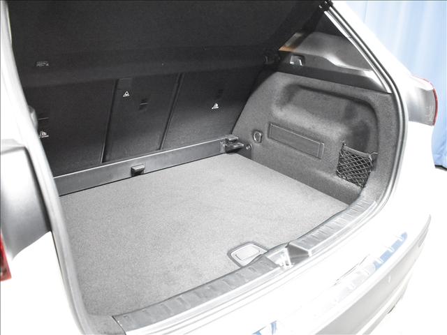 GLAクラス GLA200 d 4マチック AMGライン AMGレザーエクスクルーシブパッケージ ナビゲーションパッケージ アドバンスドパッケージ Bluetooth接続 ETC LEDヘッドライト TV アイドリングストップ クルーズコントロール(36枚目)