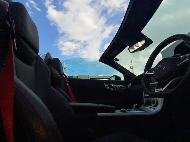 ＳＬＣ ＳＬＣ１８０　スポーツ　オープンカー　バックカメラ　ナビ　オートライト　ＡＴ　スマートキー　電動格納ミラー　シートヒーター　アルミホイール　盗難防止システム　ＡＢＳ　ＥＳＣ　ＣＤ　エアコン　パワーステアリング（49枚目）
