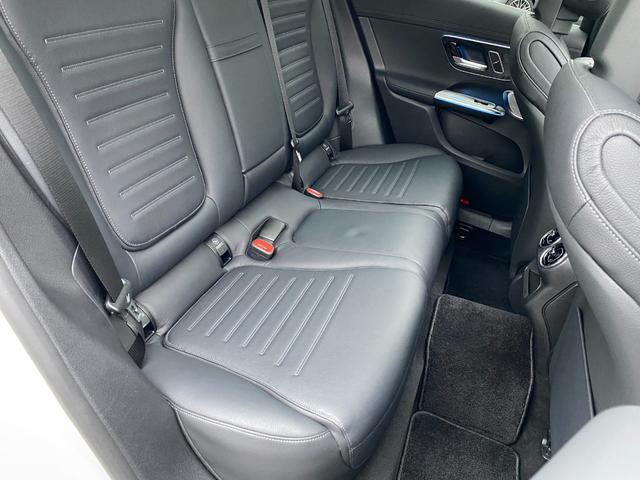 ＧＬＣ ＧＬＣ２２０ｄ　４マチック　ドライバーズパッケージ　ドライブレコーダー　全周囲カメラ　クリアランスソナー　オートクルーズコントロール　パワーシート　パークアシスト　サンルーフ　ナビ　ＴＶ　オートライト　アルミホイール　スマートキー　アイドリングストップ（36枚目）