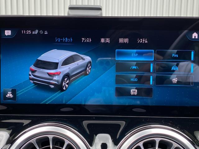 ＧＬＡクラス ＧＬＡ２００ｄ　４Ｍ　　ＡＭＧレザエクスクルーシブＰ　ドライブレコーダー　全周囲カメラ　クリアランスソナー　オートクルーズコントロール　レーンアシスト　パワーシート　サンルーフ　ナビ　ＴＶ　オートライト　アルミホイール　電動格納ミラー　シートヒーター（4枚目）