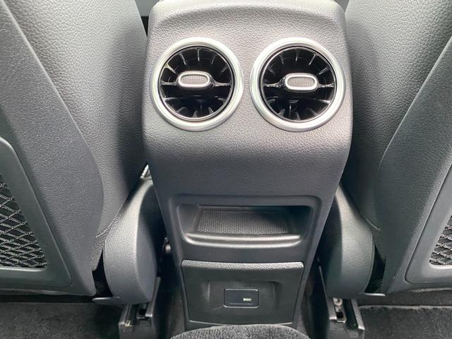 ＧＬＡクラス ＧＬＡ２００ｄ　４Ｍ　　ＡＭＧレザエクスクルーシブＰ　ドライブレコーダー　全周囲カメラ　クリアランスソナー　オートクルーズコントロール　レーンアシスト　パワーシート　サンルーフ　ナビ　ＴＶ　オートライト　アルミホイール　電動格納ミラー　シートヒーター（41枚目）