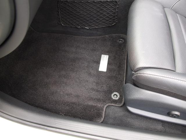 この度は当店のお車をご覧になっていただき、誠にありがとうございます。ぜひじっくりとご検討下さい。気軽にお問合せ・お見積りお待ちしております。