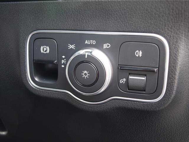 Ｂクラス Ｂ２００ｄ　ＡＭＧラインパッケージ　ドライブレコーダー　ＥＴＣ　バックカメラ　ナビ　ＴＶ　オートクルーズコントロール　レーンアシスト　アルミホイール　オートライト　ＬＥＤヘッドランプ　パワーシート　スマートキー　アイドリングストップ（11枚目）