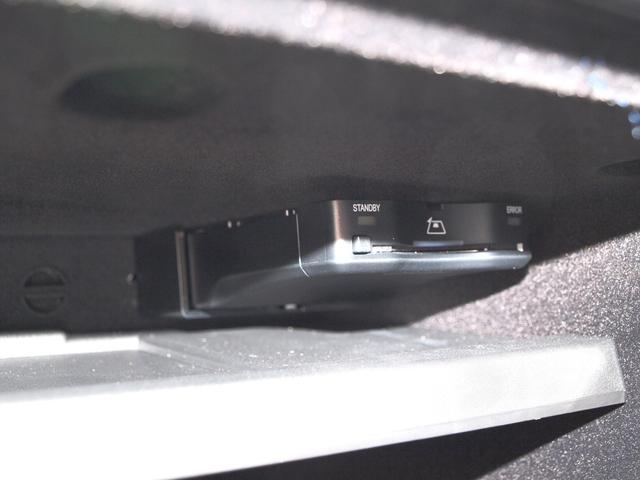 Ｃクラス Ｃ１８０アバンギャルド　ＡＭＧライン　ＥＴＣ　全周囲カメラ　ナビ　ＴＶ　クリアランスソナー　オートクルーズコントロール　レーンアシスト　衝突被害軽減システム　ＡＴ　ＬＥＤヘッドランプ　スマートキー　アイドリングストップ　シートヒーター（8枚目）