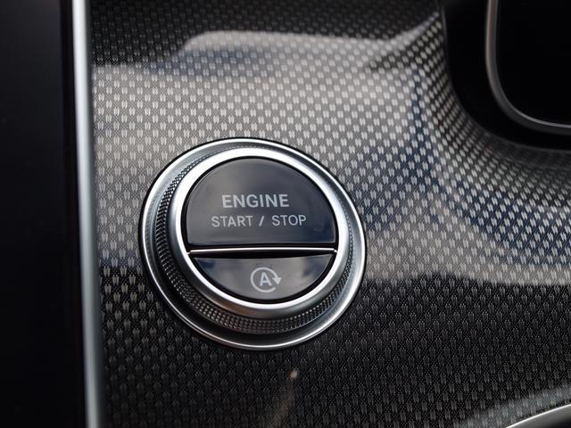 Ｃクラス Ｃ１８０アバンギャルド　ＡＭＧライン　ＥＴＣ　全周囲カメラ　ナビ　ＴＶ　クリアランスソナー　オートクルーズコントロール　レーンアシスト　衝突被害軽減システム　ＡＴ　ＬＥＤヘッドランプ　スマートキー　アイドリングストップ　シートヒーター（9枚目）