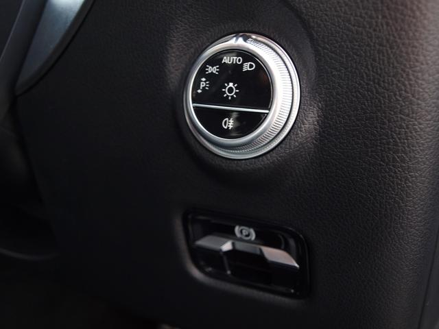 Ｃクラス Ｃ１８０アバンギャルド　ＡＭＧライン　ＥＴＣ　全周囲カメラ　ナビ　ＴＶ　クリアランスソナー　オートクルーズコントロール　レーンアシスト　衝突被害軽減システム　ＡＴ　ＬＥＤヘッドランプ　スマートキー　アイドリングストップ　シートヒーター（10枚目）