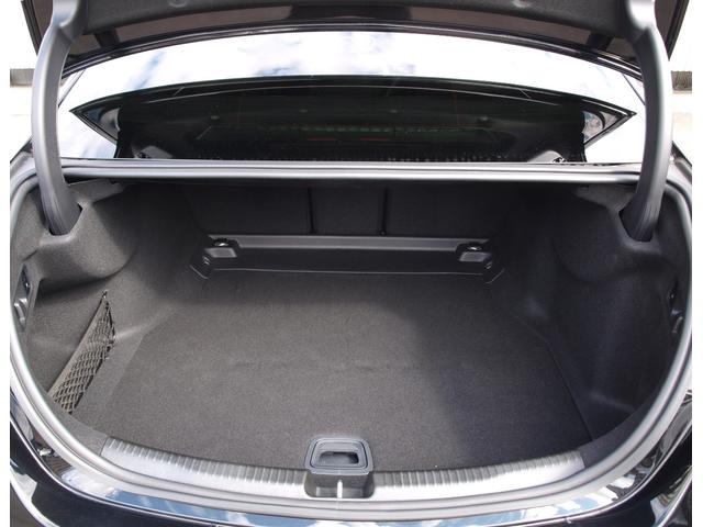 Ｃクラス Ｃ１８０アバンギャルド　ＡＭＧライン　ＥＴＣ　全周囲カメラ　ナビ　ＴＶ　クリアランスソナー　オートクルーズコントロール　レーンアシスト　衝突被害軽減システム　ＡＴ　ＬＥＤヘッドランプ　スマートキー　アイドリングストップ　シートヒーター（19枚目）