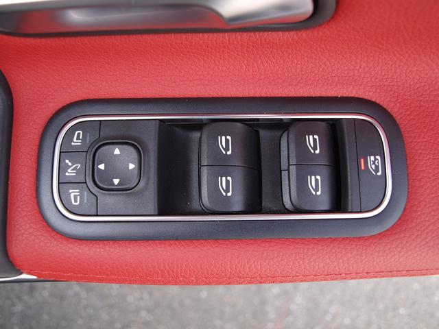 パワーウィンドウ付き☆運転席で全部の窓を開閉することが可能！！快適にドライブをお楽しみいただけます☆