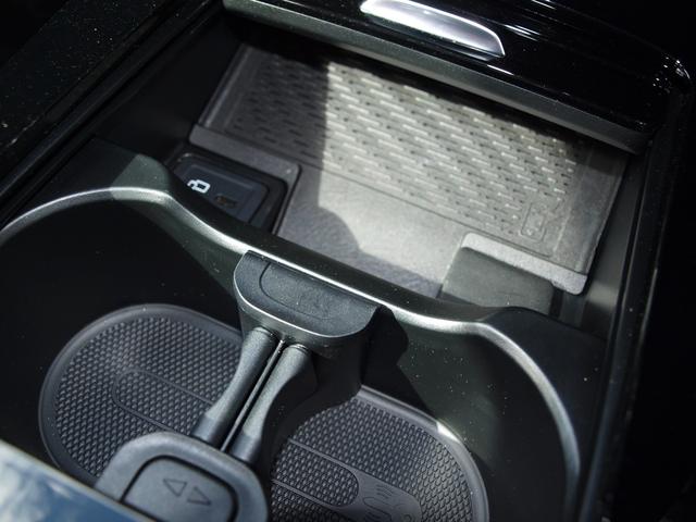 ご覧いただきありがとうございます♪気になったお車がありましたらお気軽にお電話をください♪