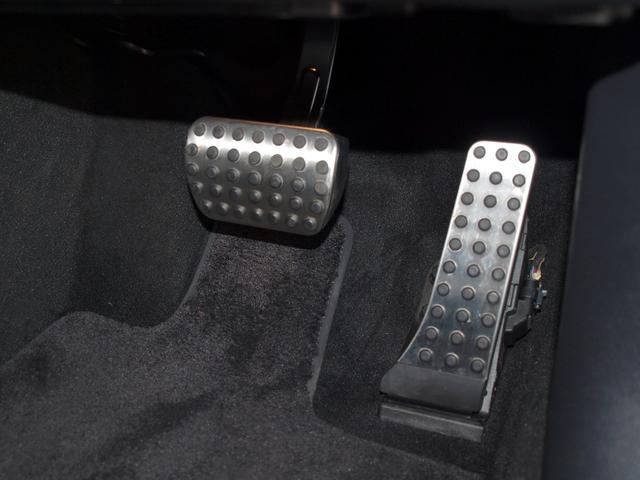 Ｃクラス Ｃ２００　ラグジュアリー　ドライブレコーダー　ＥＴＣ　全周囲カメラ　ナビ　ＴＶ　サンルーフ　オートライト　スマートキー　アイドリングストップ　電動格納ミラー　シートヒーター　シートエアコン　アルミホイール　ＵＳＢ（68枚目）