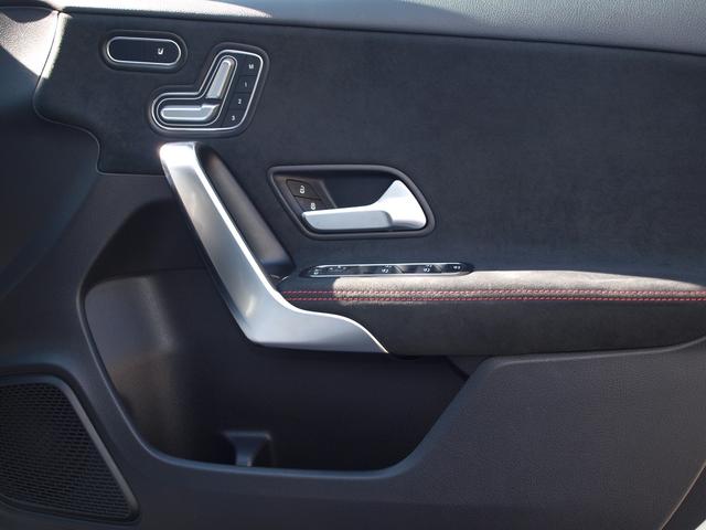 Aクラス A200d AMGライン バックカメラ ナビ TV クリアランスソナー オートクルーズコントロール レーンアシスト 衝突被害軽減システム アルミホイール オートライト LEDヘッドランプ パワーシート スマートキー(61枚目)